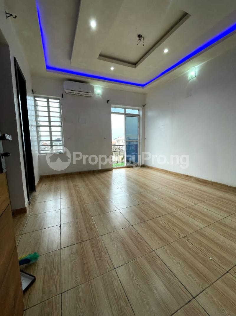 Flat / Apartment for rent Jakande Lekki Lagos