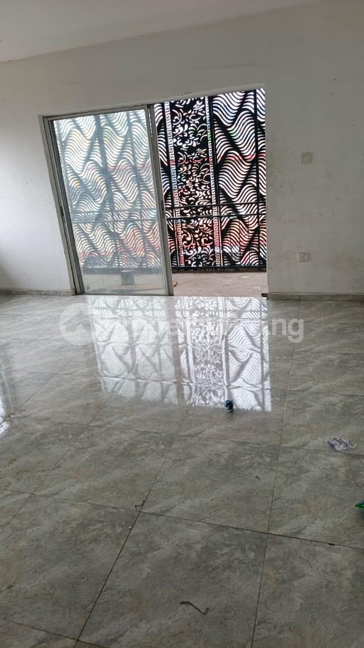 1 bedroom Flat / Apartment for rent Off Market Street Shomolu Shomolu Lagos