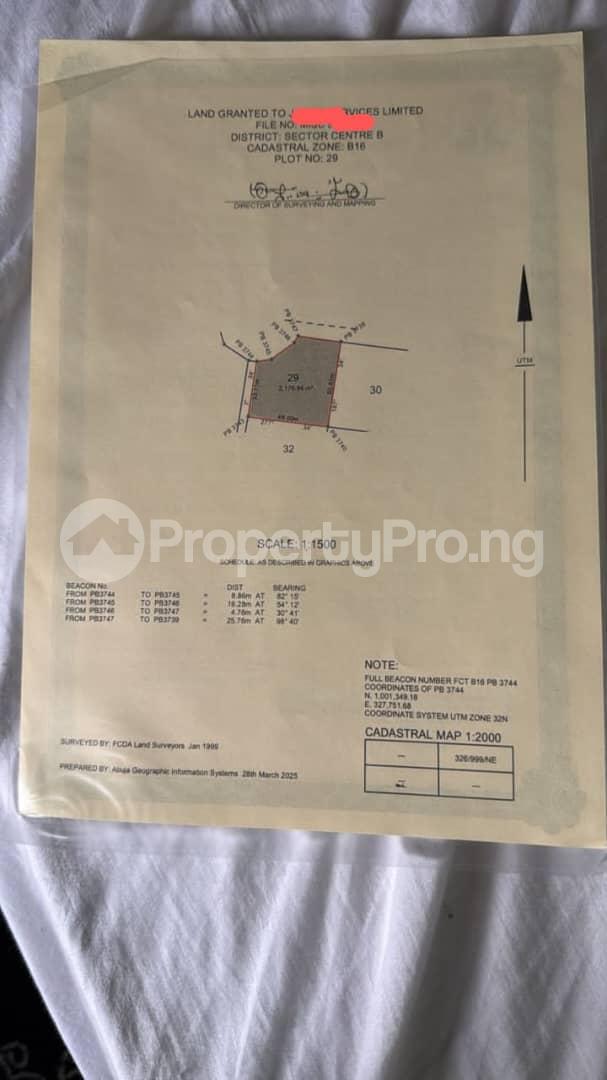 Land for sale Close To Major Road Wuye Abuja