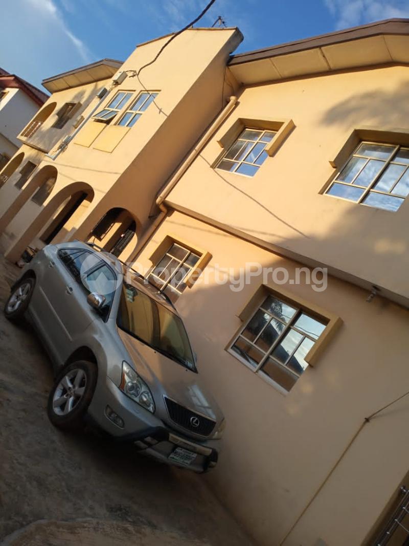 3 Bedroom Flat / Apartment in Egbeda Alimosho Lagos Flat / Apartment