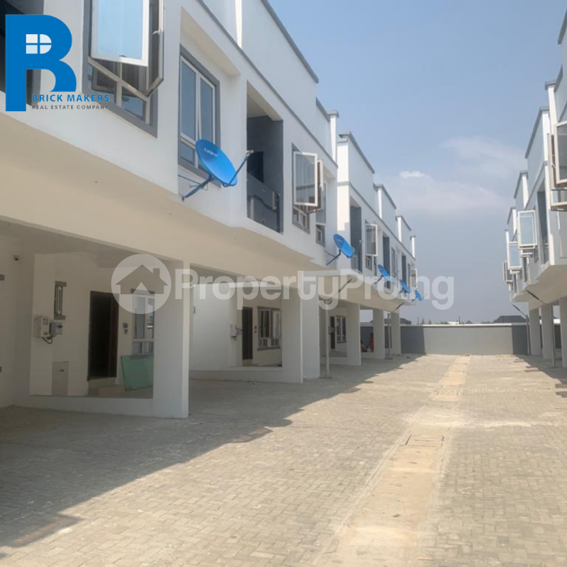 3 bedroom House for sale Orchid Road Ikota Lekki Lagos