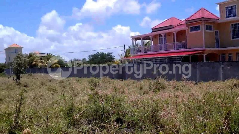 Land for sale Muri Okunola Street, Former Cool Fm Building Victoria Island Lagos
