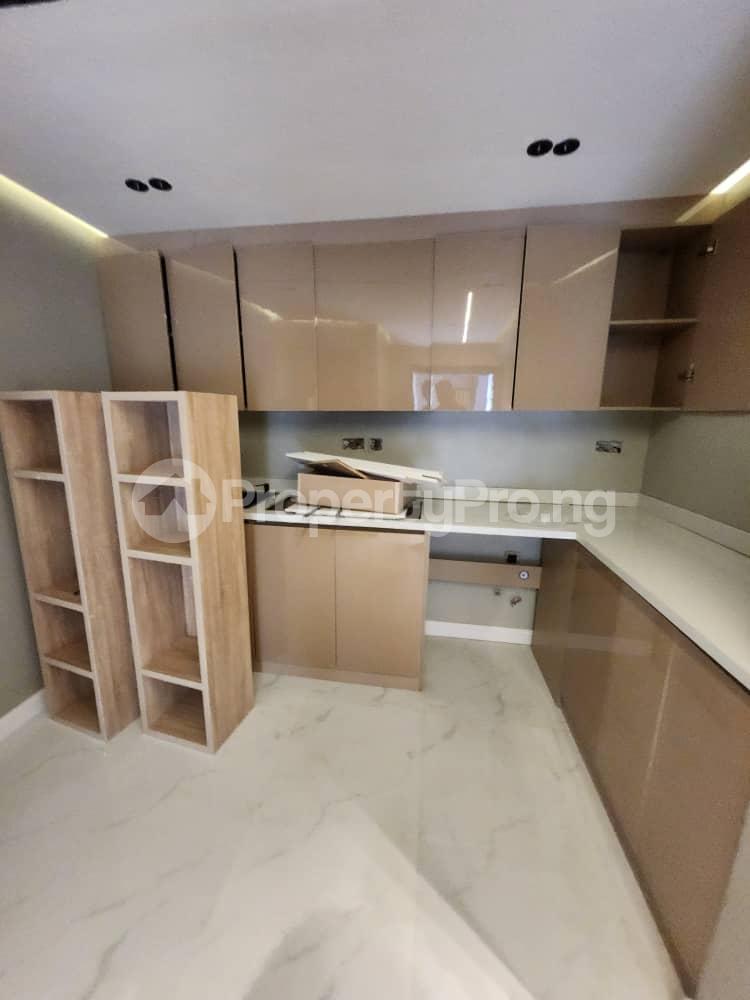 2 bedroom House for rent Dideolu Estate Victoria Island Lagos