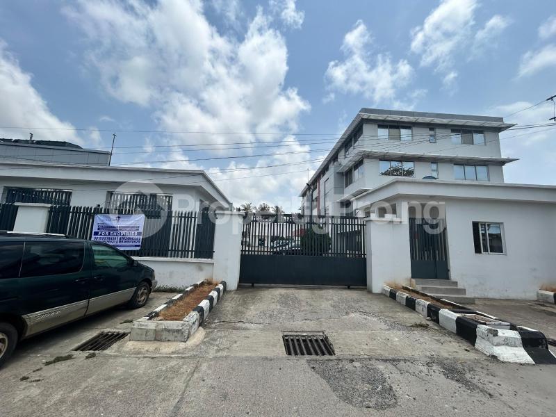 House for rent Akarigbere Close, Off Idejo Street Victoria Island Lagos