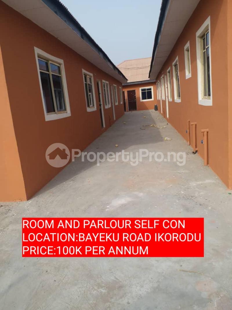 1 bedroom Flat / Apartment for rent Kolawole Street Igbogbo Ikorodu Lagos
