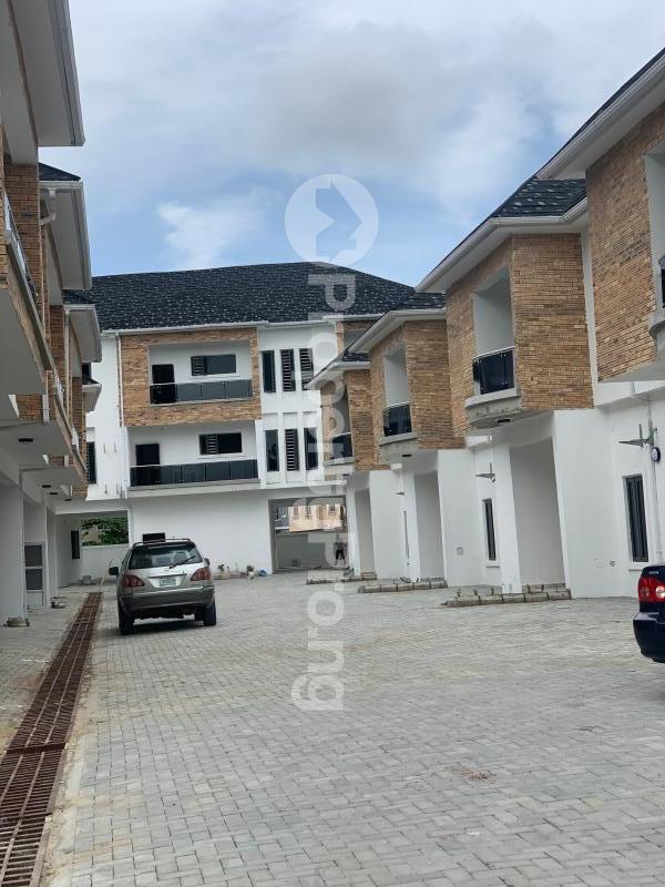 4 bedroom House for sale Lafiaji Lekki Phase 1 Lekki Lagos