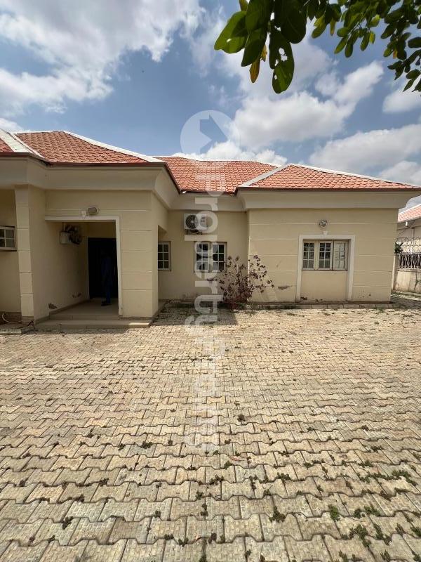 3 bedroom House for sale Lugbe Abuja