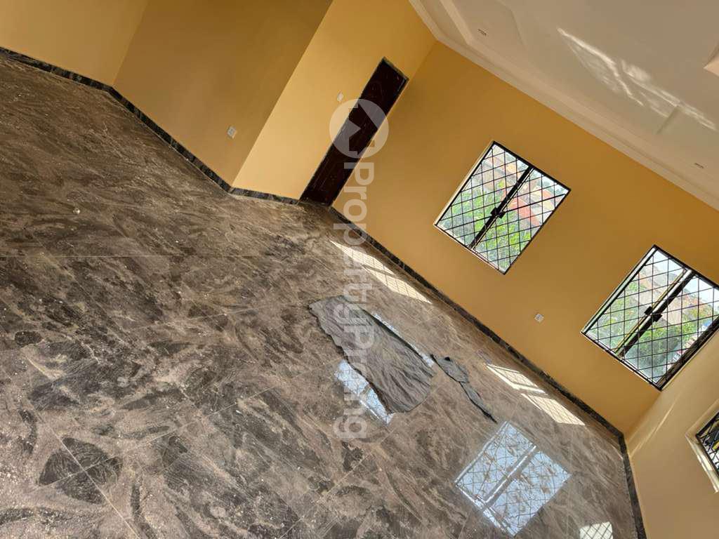 Commercial Property for rent Soka Ibadan Oyo