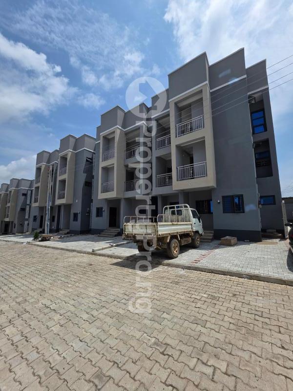 4 bedroom House for sale Nizamiye Hospital Idu Abuja - 0