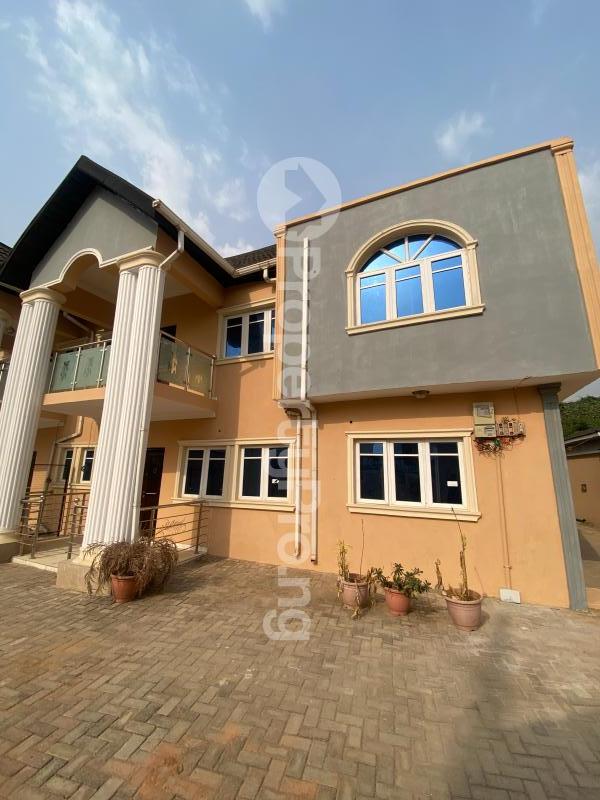 4 bedroom House for rent Aerodrome Gra Samonda Ibadan Oyo