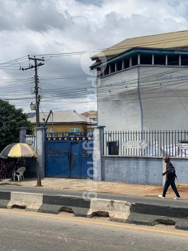Commercial Property for rent Ogba Bus-stop Ogba Lagos