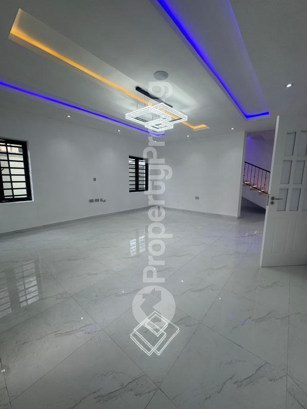 5 bedroom House for sale Blue Gate Estate, Oluyole Estate Oluyole Oyo