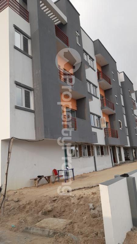 3 bedroom House for sale Fairfield Apartment With Recreational Facilities, Swimming Pool, Golf Spot Etc Abijo Ajah Lagos - 0