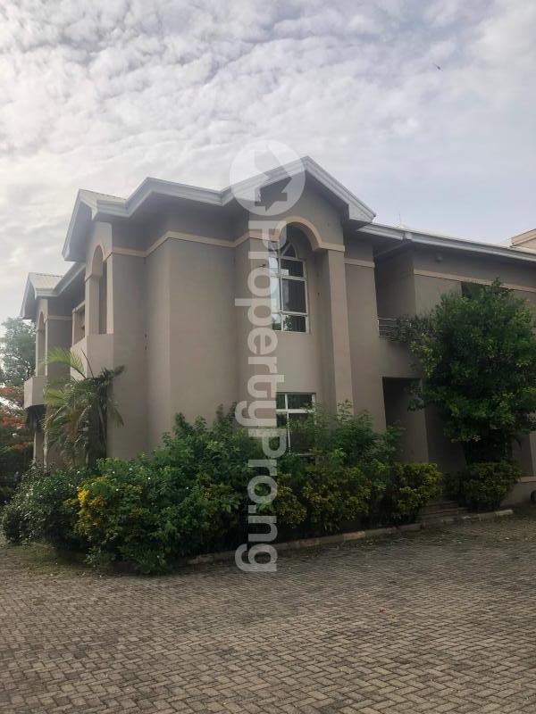 9 bedroom House for sale Maitama Abuja