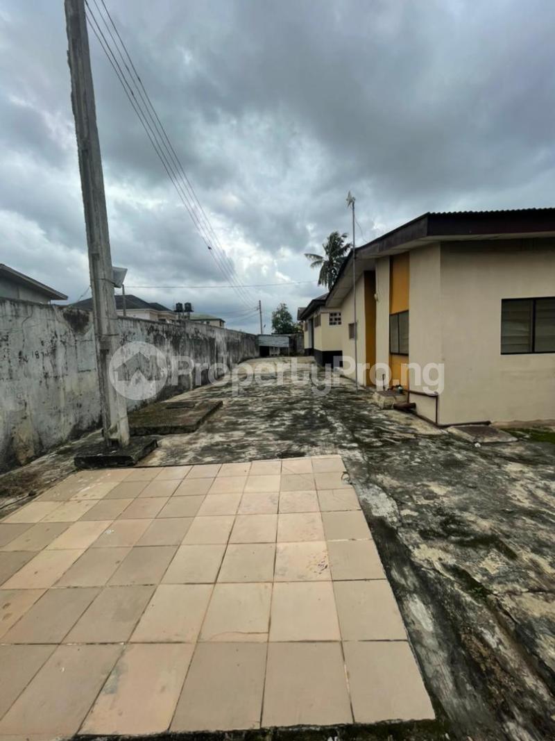 10 bedroom Commercial Property for sale Idimu Road Ikotun Ikotun/Igando Lagos - 1