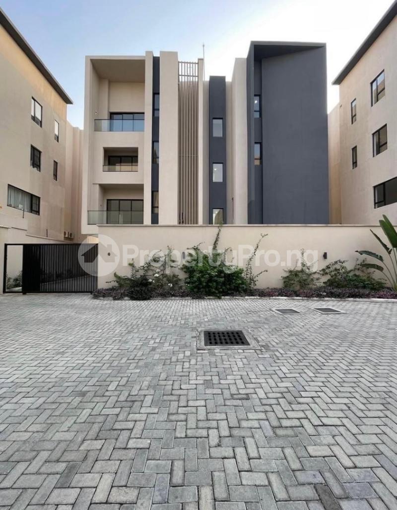 6 bedroom House for sale Banana Island Ikoyi Lagos