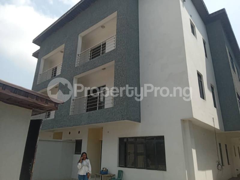 2 bedroom House for rent Ligali Ayorinde Victoria Island Lagos