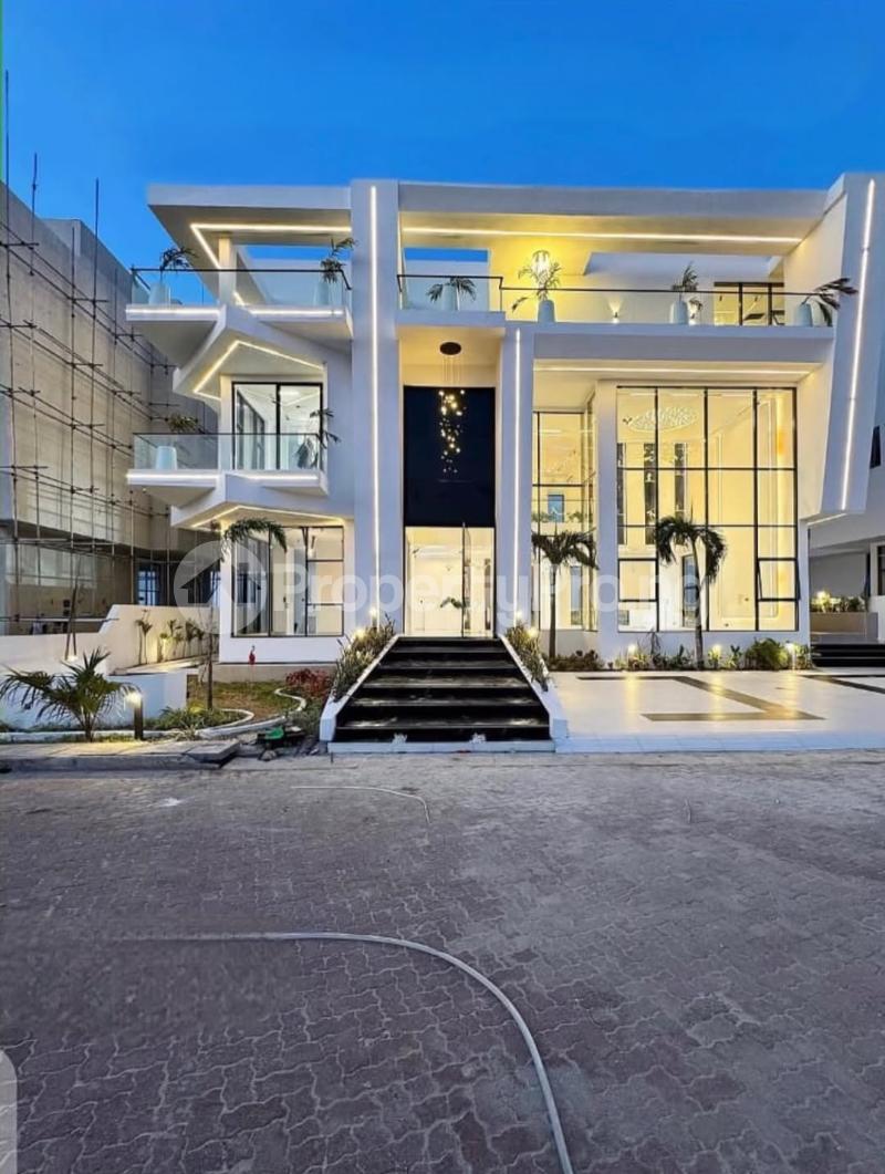 5 bedroom House for sale Osapa london Lekki Lagos