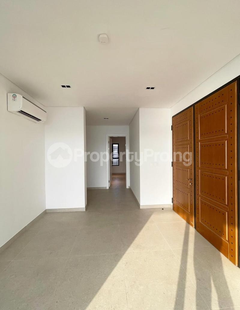 5 bedroom House for sale Banana Island Ikoyi Lagos