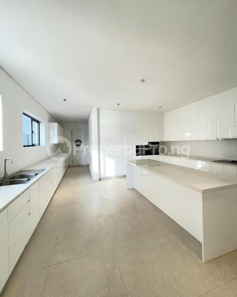 5 bedroom House for sale Banana Island Ikoyi Lagos