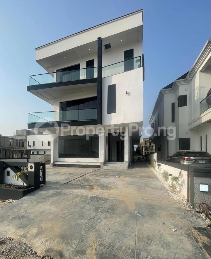 5 bedroom House for sale Ikota Lekki Lagos