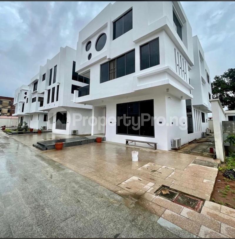 5 bedroom House for sale Log Banana Island Ikoyi Lagos