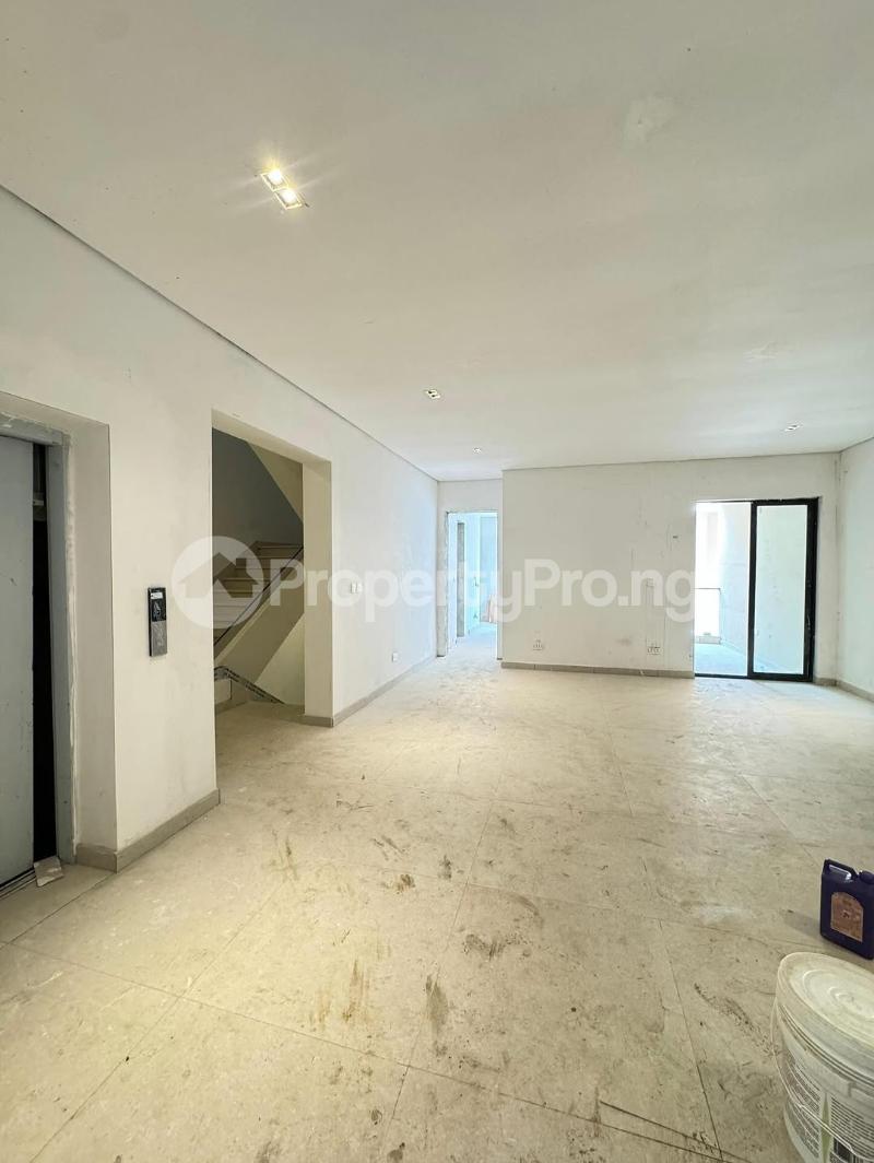 5 bedroom House for sale Banana Island Ikoyi Lagos
