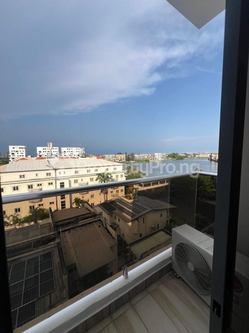 3 bedroom Flat / Apartment for rent Banana Island Road,ikoyi Lagos State. Banana Island Ikoyi Lagos