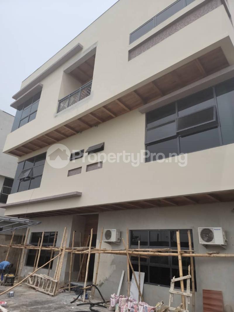 5 bedroom House for sale Lekki Lagos