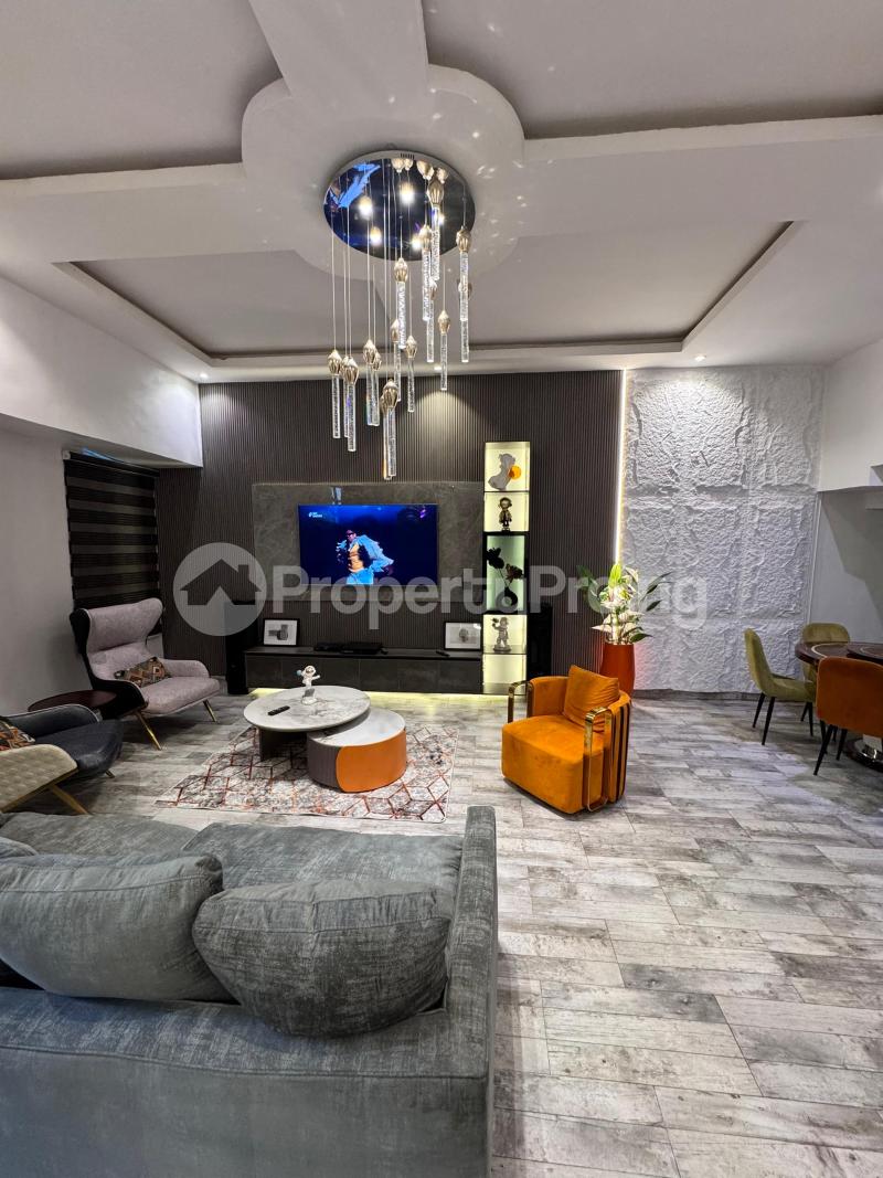 2 bedroom House for shortlet Ikate Lekki Lagos