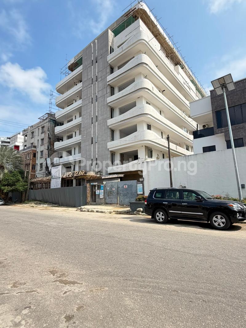2 bedroom House for sale ONIRU Victoria Island Lagos