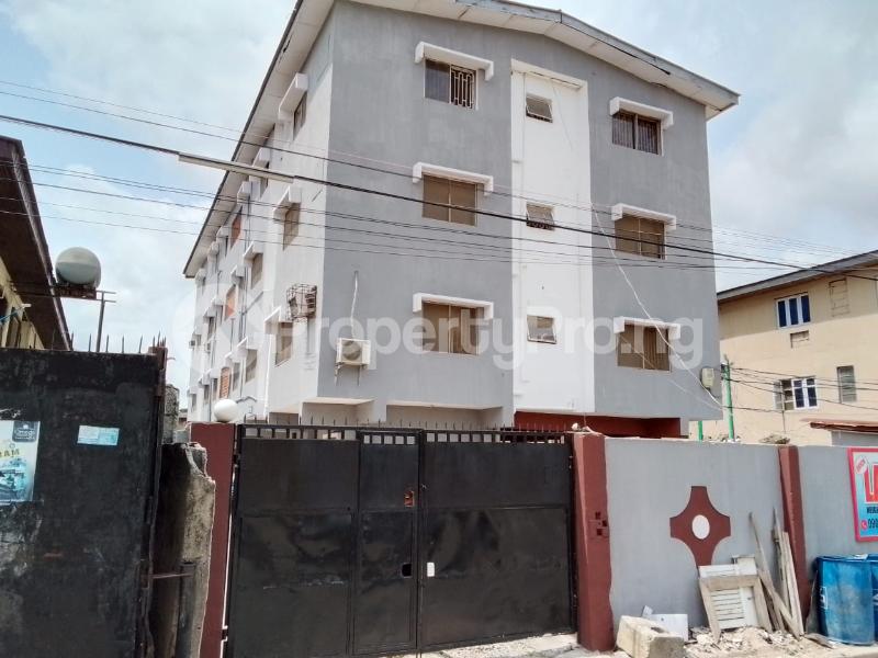 3 bedroom House for sale Papa Ashafa, Dopemu Agege Lagos