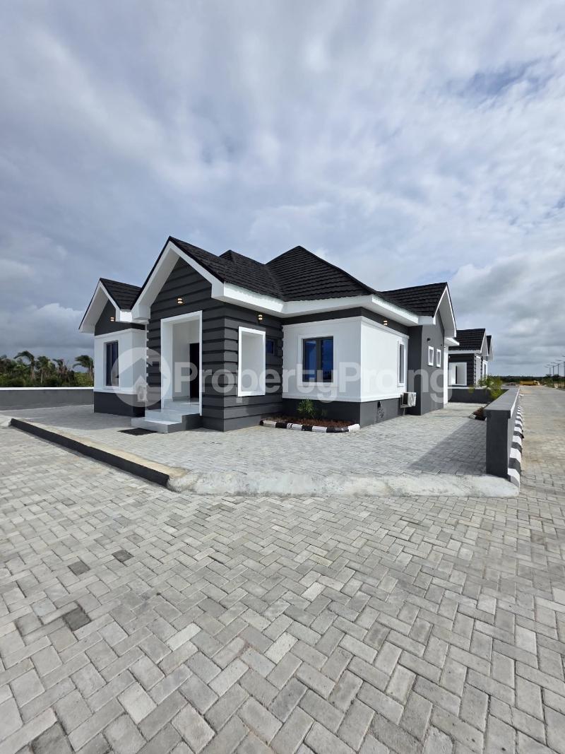 3 bedroom House for sale Lekki Lagos