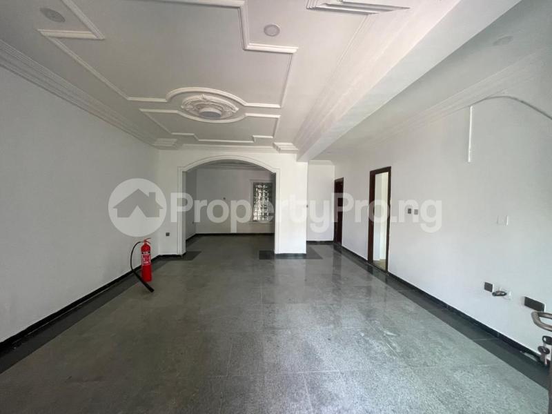 3 bedroom Flat / Apartment for rent Lekki Phase 1 Lekki Lagos