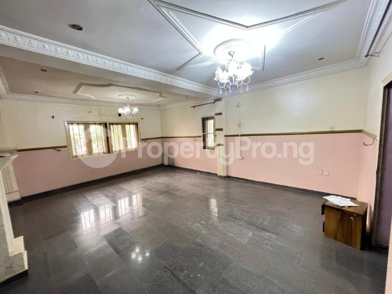 3 bedroom Flat / Apartment for rent Wuse 2 Abuja