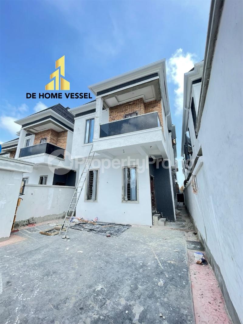 4 bedroom House for sale   Ikota Lekki Lagos