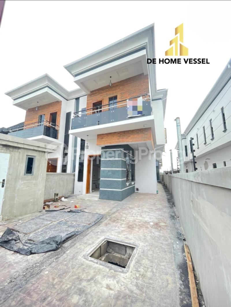 4 bedroom House for sale chevron Lekki Lagos