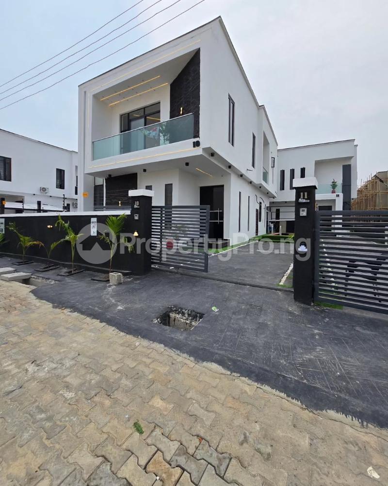 4 bedroom House for sale Ikota Lekki Lagos