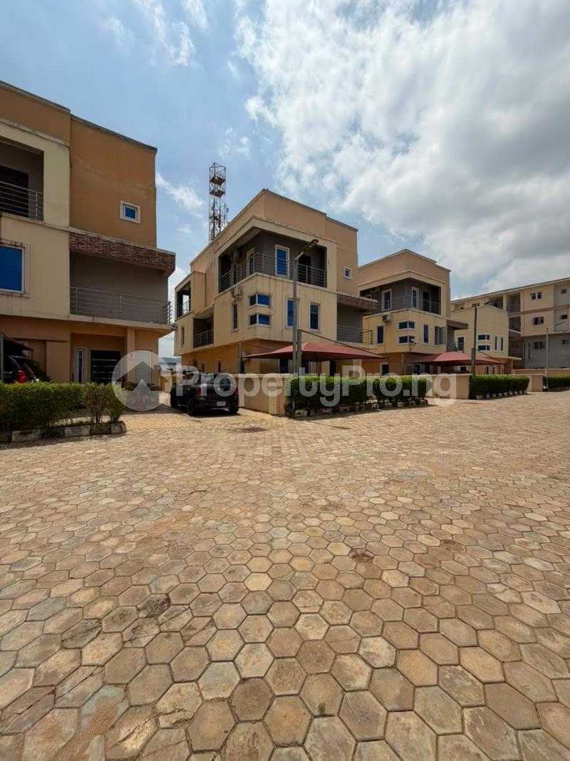4 bedroom House for sale Katampe Main Abuja