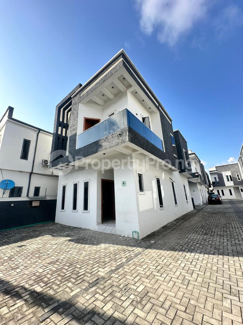 4 bedroom House for sale orchid Lekki Lagos