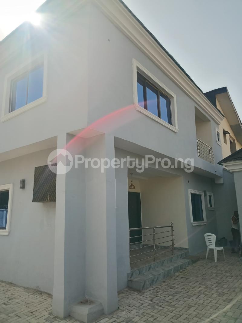 5 bedroom House for rent 3rd Avenue Gwarinpa Abuja