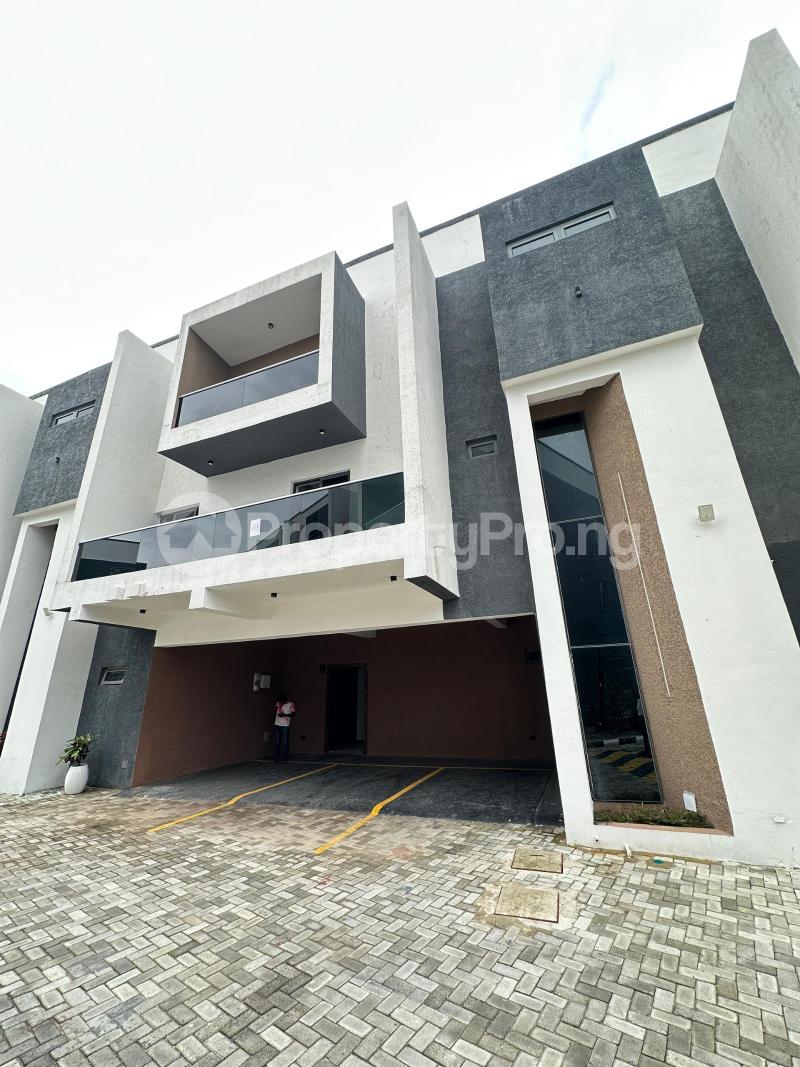 4 bedroom House for sale Ikate Lekki Lagos
