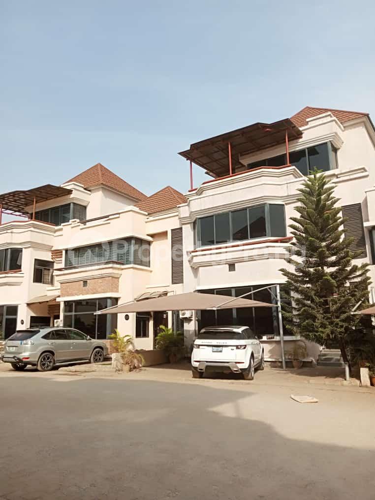 4 bedroom House for rent Wuye Abuja