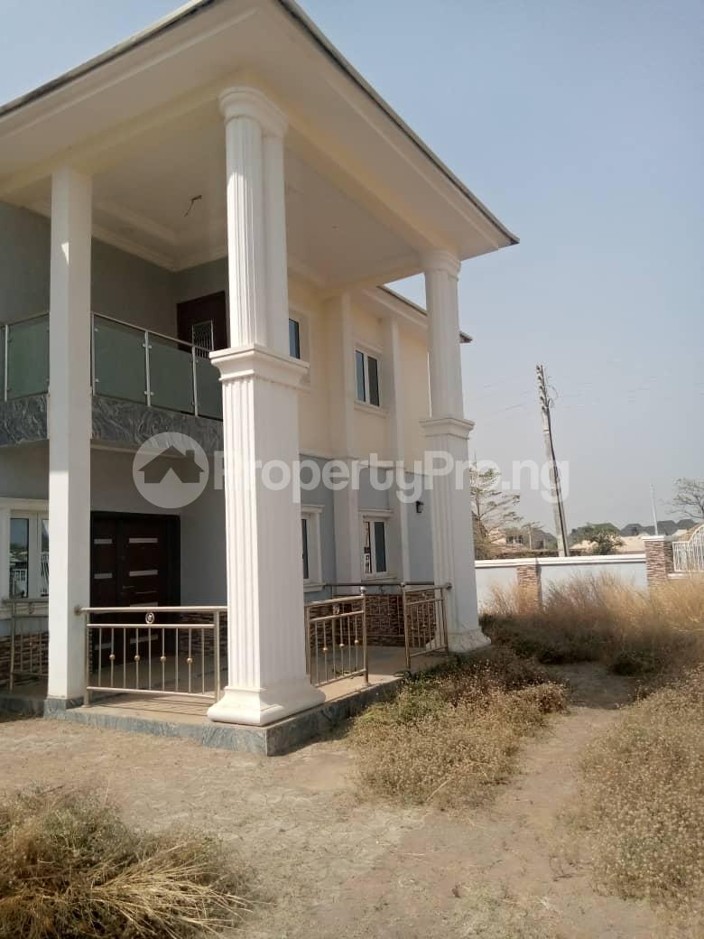 4 bedroom House for sale Nnpc /oil Spring Estate Lugbe Abuja