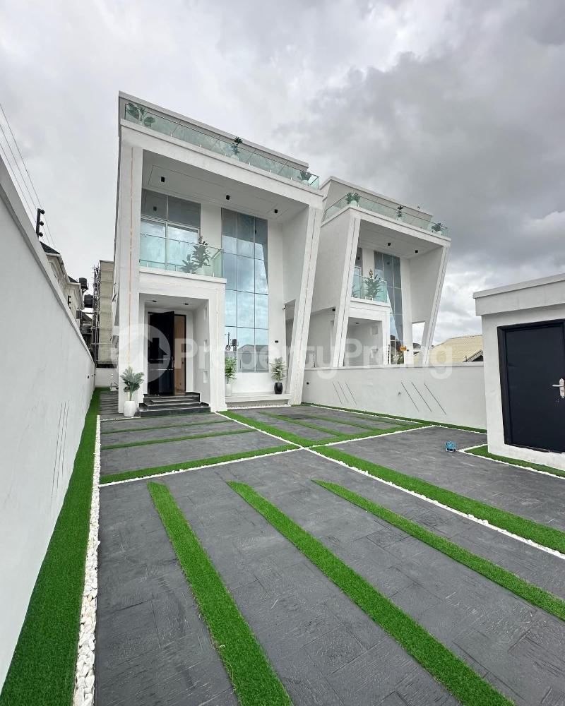 5 bedroom House for sale Ologolo Lekki Lagos
