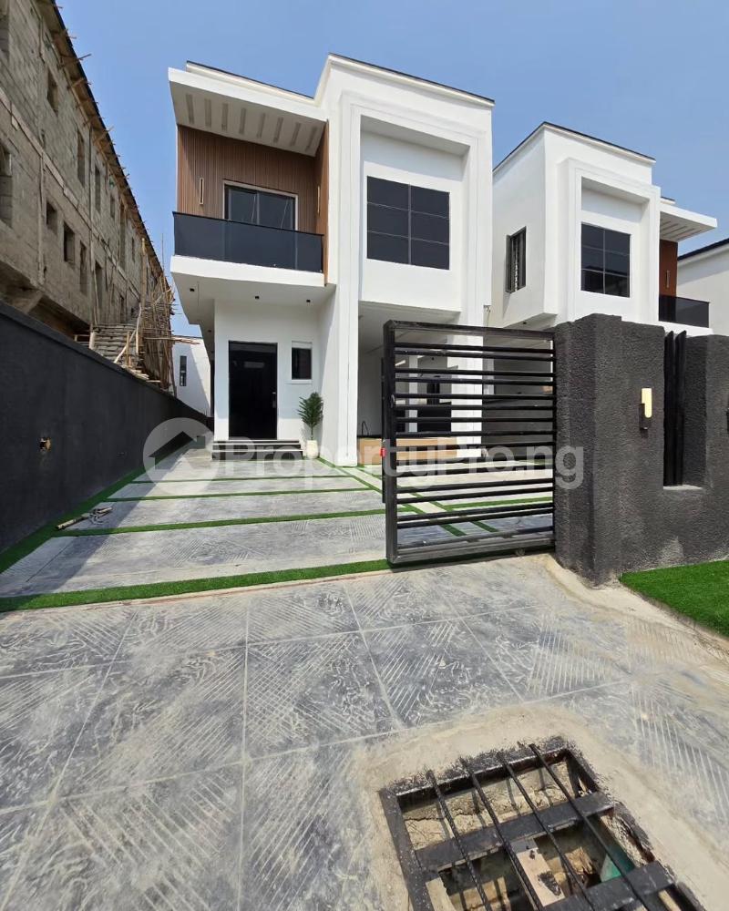 5 bedroom House for sale Ajah Lagos