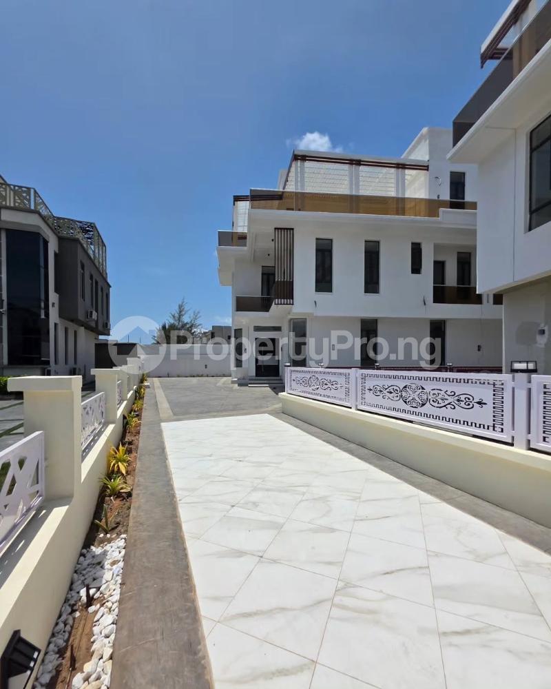 5 bedroom House for sale Osapa london Lekki Lagos