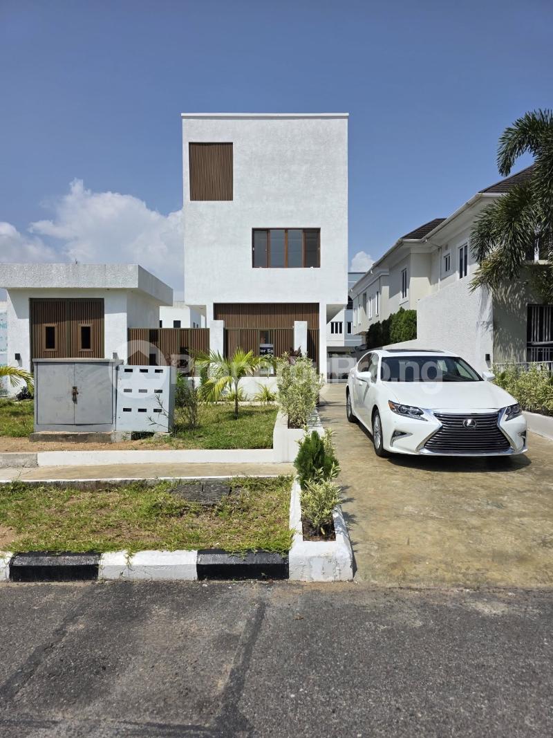 5 bedroom House for sale Osapa london Lekki Lagos