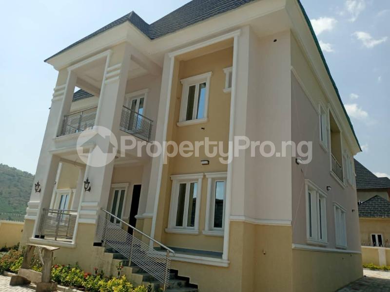 5 bedroom House for sale Efab Metropolis Gwarinpa Abuja