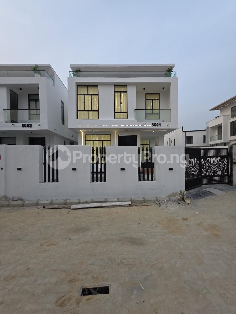 5 bedroom House for sale Chevron Lekki Lagos